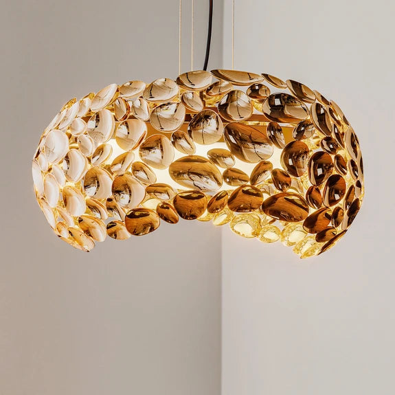 Apparecchio a sospensione a LED Narisa dal design affascinante